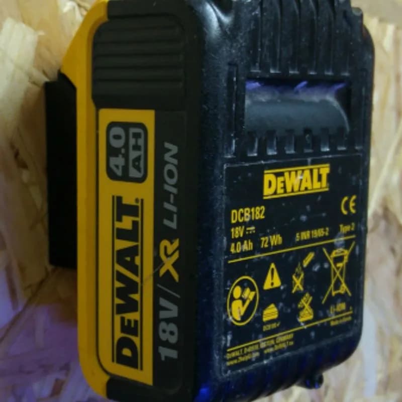 Dewalt 18V veggfeste - bilde 1